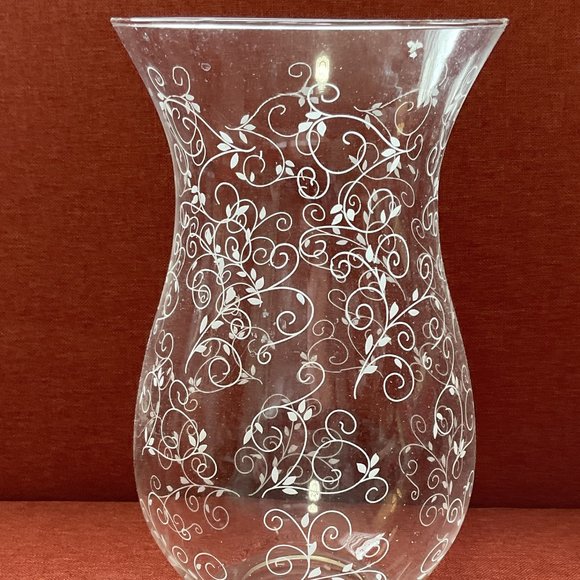 Floral Hurricane Vase - Picture 1 of 4